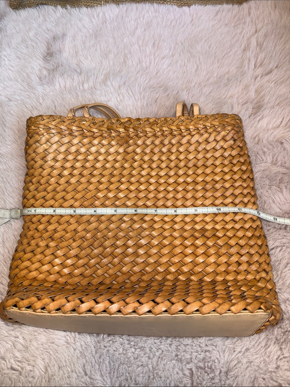 HOBO Woven Tan Leather Tote with Double Shoulder Straps - Picture 3 of 8